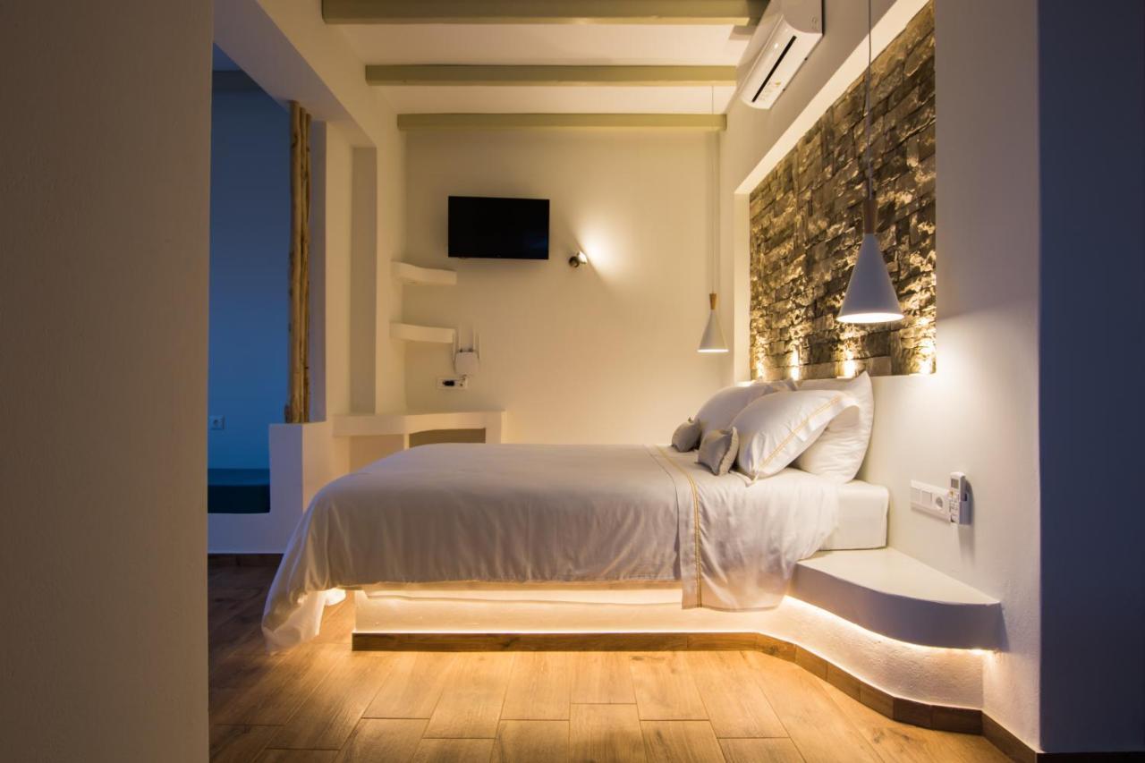 Theros Luxury Villas Damatria エクステリア 写真